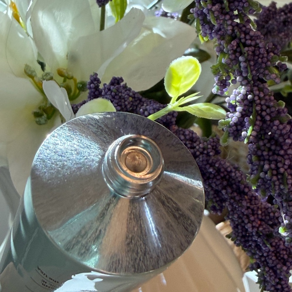 SALT & STONE Contingency Body Lotion In Bergamot & Hinoki Cream - Picture 6 of 15